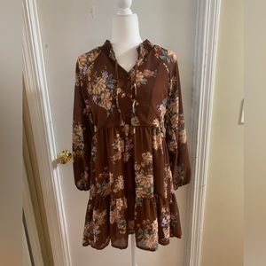 Gorgeous Floral Print Dress Woman’s Medium, American Eagle
